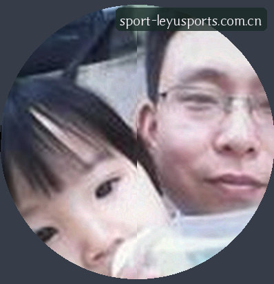 陈静